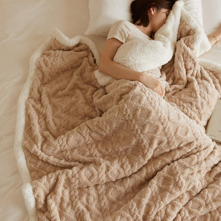 Warm Sherpa Fleece Blanket with Double-Sided 3D Pattern