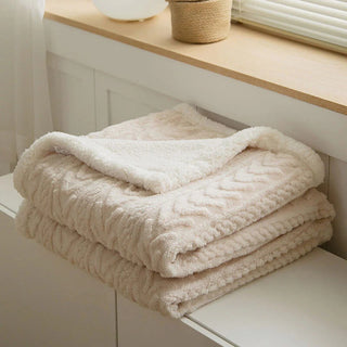 Warm Sherpa Fleece Blanket with Double-Sided 3D Pattern