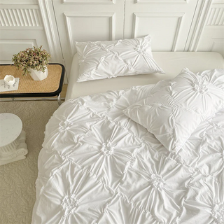 Vintage Floral Duvet Set – Pinch Pleat & Wrinkle-Resistant
