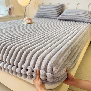 Velvet Ribbed Fitted Sheet – Deep Pockets for Plush Breathable Bedding