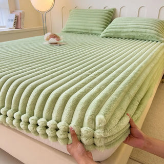 Velvet Ribbed Fitted Sheet – Deep Pockets for Plush Breathable Bedding