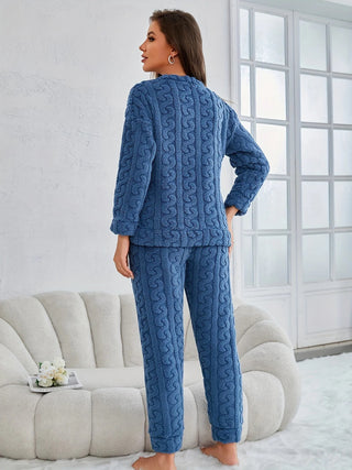 Bear Fleece Pyjamas – Plush Two-Piece Winter Set for Women