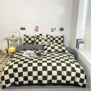 Geometric Grid Bedding Set with Soft Easy-Care Fabric