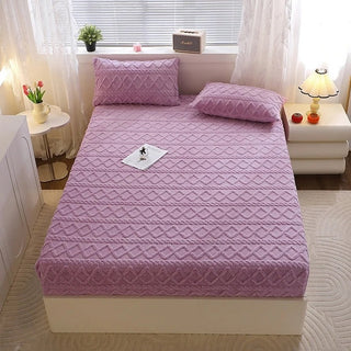 Plush Warm Fitted Sheet with Stretch-Fit Velvet