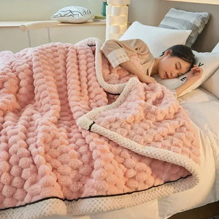 Winter Cloud Throw Blanket with Soft Velvet & Sherpa Warmth