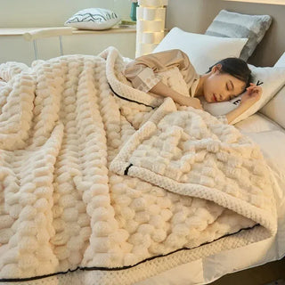 Winter Cloud Throw Blanket with Soft Velvet & Sherpa Warmth