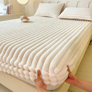 Velvet Ribbed Fitted Sheet – Deep Pockets for Plush Breathable Bedding