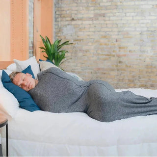 Feather Free Insulated Wrap with Windproof Lightweight Layering