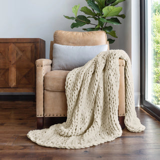 Chunky Knit Throw Blanket with Hypoallergenic Soft Acrylic