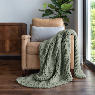 Chunky Knit Throw Blanket with Hypoallergenic Soft Acrylic