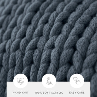 Chunky Knit Throw Blanket with Hypoallergenic Soft Acrylic